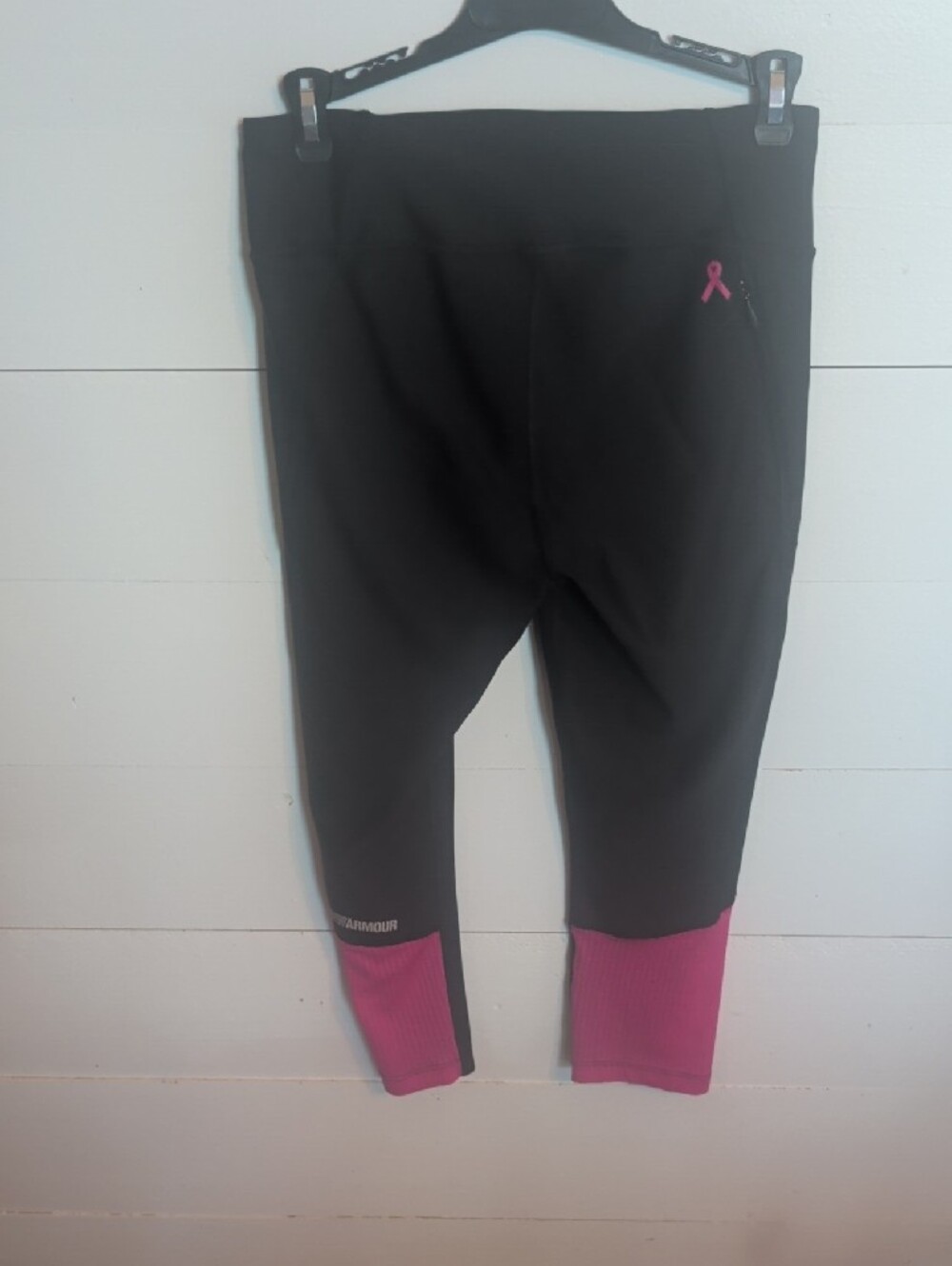 Under Armour Black Capri Leggings with Pink Ankle Panels - Picture 2 of 5